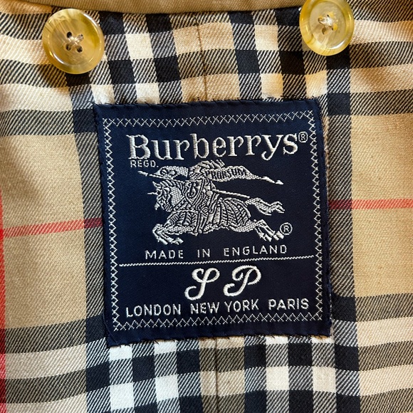 Women’s Burberry Vintage Trench Coat Jacket Waterloo Signature Print Wool Liner - Picture 3 of 11